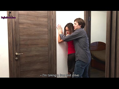 ❤️ Sexy Immobilienmaklerin wichst sinnlich ihre Muschi und fickt, während sie ihre Wohnung verkauft - Krempai Homemade porn bei uns ❌️❤